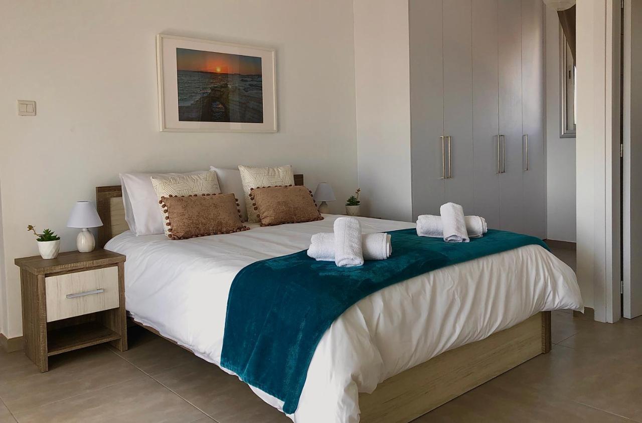 Sophia'S Seaview Luxury Villas Paphos Exterior photo